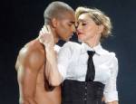 MADONNA - Madonna genç sevgilisinden ayrıldı