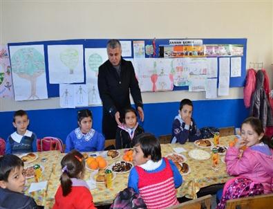 Başkan Sözen Öğrencilerle Yerli Malı Haftası’nı Kutladı