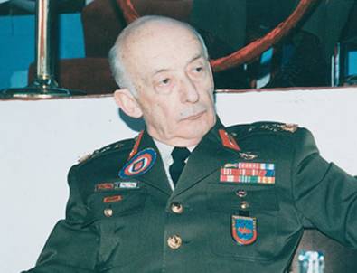 28 Şubat Sanığı Teoman Koman Vefat Etti