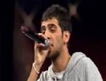 Kekeme Rapçi Ayhan Öztürk 2. tur rap performansı ile büyüledi