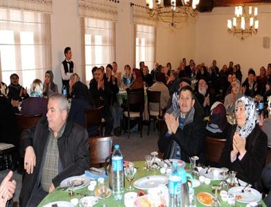 Başkan Tiryaki’nin Geleneksel Pazar Kahvaltıları Başladı