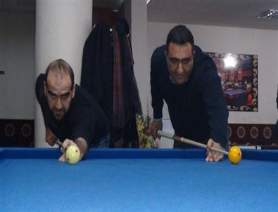 Vanlı Depremzedeler İçin Bilardo Turnuvası