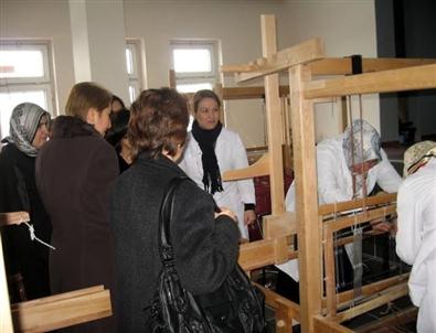 Gönül Elçilerinden Halk Eğitim Merkezine Ziyaret