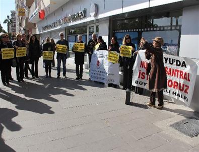 Nükleer Karşıtlarından Ngs Önünde Eylem