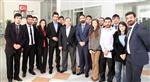 ESENYURT BELEDİYESİ - Başkan Kadıoğlu, Esenyurtlu Gençlere Destek Çıktı