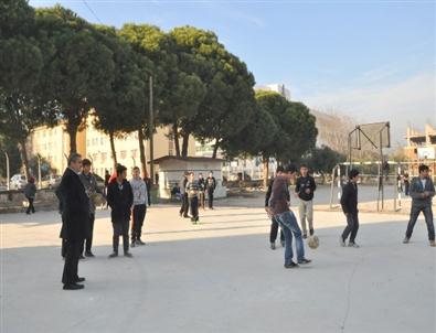 Başkan Alıcık’dan Nazilli İmam Hatip Lisesine 5 Adet Projeksiyon Cihazı