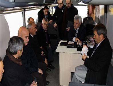 Başkan Tanık, Gezici Ofis İle Vatandaşların ve Muhtarların Sorun ve Taleplerini Dinledi