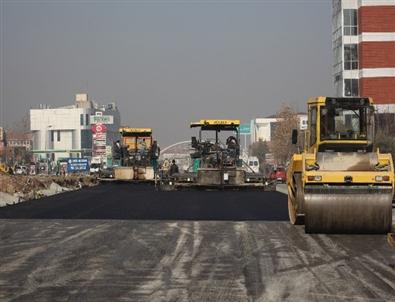 Bağbaşı Yolu Tamamen Yenileniyor