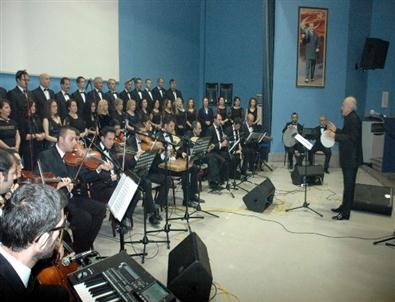 Balıkesir Türk Müziği Korosu'ndan Muhteşem Konser
