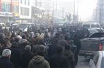 SES BOMBASI - Yüksekova’da Yürüyüş Sonrası Gerginlik Çıktı