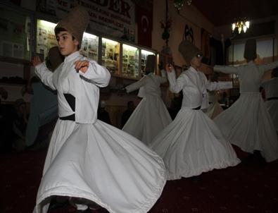 Akyazı Belediye Başkanı Yaşar Yazıcı, Şeb-i Arus Töreninde Birlik ve Beraberlik Mesajı Verdi