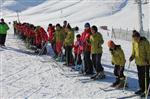 NEDIM AKMEŞE - Van’da 100 Kayakçıya Malzeme Desteği