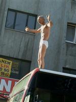 EŞREFPAŞA HASTANESI - İzmir’de Seyyar Satıcı Çıplak Eylem Yaptı