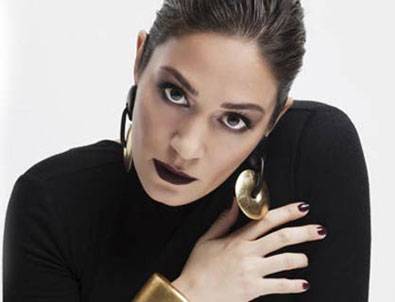 Özge Borak'tan yeni yıla yeni başlangıç