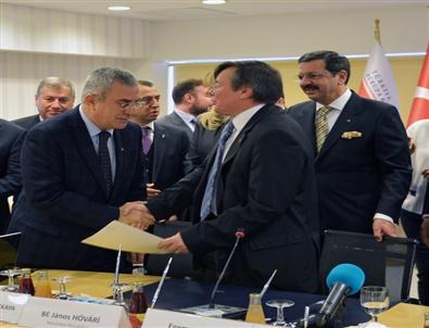 Adanalı Sanayicilere Macaristan İçin Vize Kolaylığı