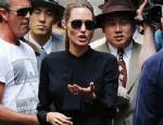 KANSER RİSKİ - Angelina Jolie endişelendiriyor!