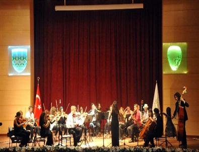 Kbü’den Hoş Geldin 2014 Konseri