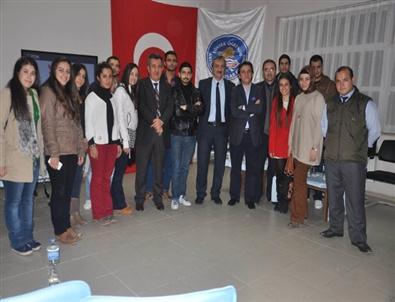 Öğrenciler 'Sosyal Medyayı' Yönetmeyi Öğrendi