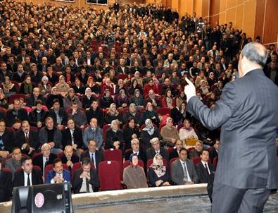 Sivas Belediye Başkanı Ürgüp, Taşeron İşçilere Sendika Müjdesi Verdi