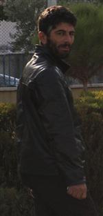 15 Yaşındaki Kızdan Polise 'Babam Şiddet Uyguluyor Beni Kurtarın' Telefonu