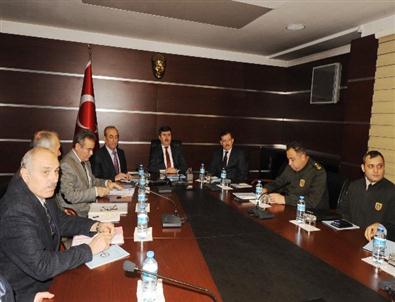 Trabzon’da Trafik Güvenlik Toplantısı Yapıldı