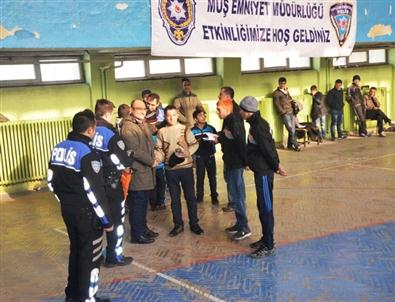 Muş’ta ‘güvenli Yarınlara Koşuyorum’ Projesi