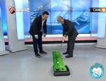 GÜLÜMSE TÜRKİYE - Yaşar Nuri Öztürk canlı yayında golf oynadı
