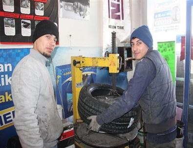 Edirne'de Kış Lastiğine Yoğun Talep