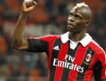 BERLUSCONI - Balotelli Galatasaray'a mı?