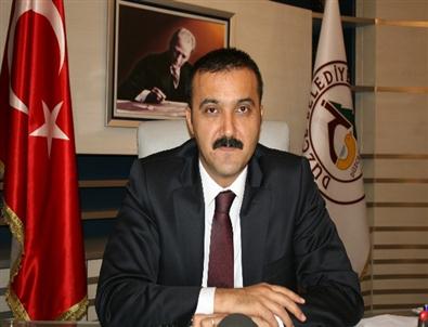 Düzce Belediye Başkanı Bayram Yeni Yılı Kutladı