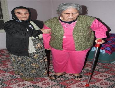 Görmeyen Felçli Kadının Maaş Çilesi