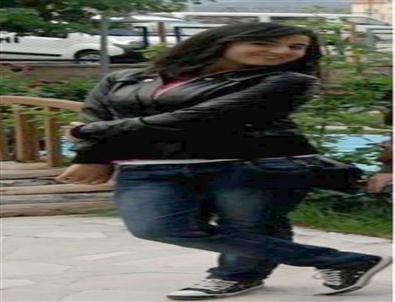 Kazada Ölen Çocuk İle Genç Kız Toprağa Verildi