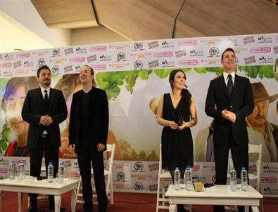 Patron Mutlu Son İstiyor’un İzmir Galası Optimum’da Yapıldı