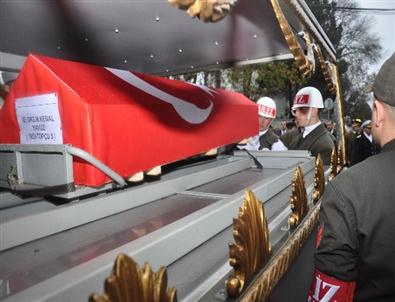 Ergenekon Sanığı Kemal Yavuz Son Yolculuğuna Uğurlandı