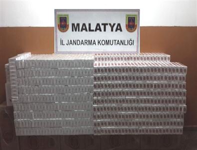 Esrar ve Kaçak Sigara Ele Geçirildi