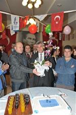 BELEDIYE İŞ - Güzelbahçe Belediyesi Yeni Yılı Personeli İle Kutladı