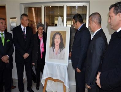 Çomü’de Dilek Savaş Adına Yaptırılan Toplantı Salonu Açıldı