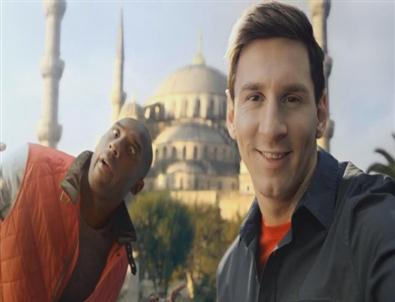 Messi ve Kobe Bryant fotoğraf çekme yarışına girerse