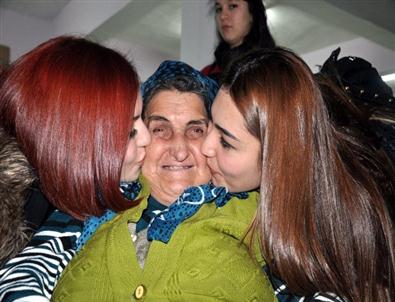 Onlara Sevgilerini Verdiler