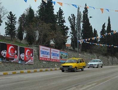 Erdoğan için ilginç afiş!