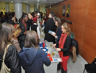 Kent Konseyi'nde Yabancılar Gecesi