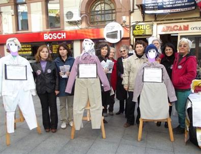 Ayvalık’ta Kadınlar Eşitlik İstiyor