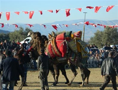 Deve Çanları Ovakent’ti İnletti