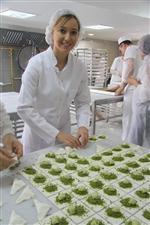 ŞAHİKA ERCÜMEN - İstanbul’un 'Tatlı Yüzü” Oldu