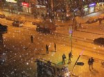 Erzurum’da Kar, Tipi Yolları Kapattı