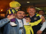Fenerbahçe’ye İstanbul’da Coşkulu Karşılama