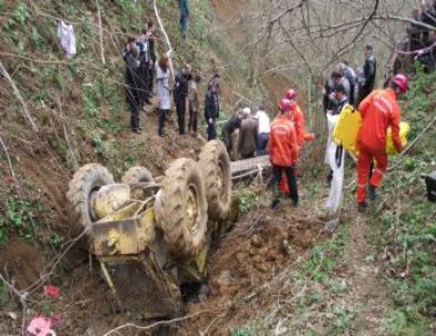 Giresun'da İş Makinesinin Altında Kalan Operatör Hayatını Kaybetti
