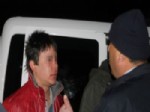 AHMET ÖZCAN - Motorla Polise Yakalanan Gençler Gözyaşlarını Tutamadı