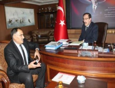 Palandöken Belediyesi'nden Ekmek İsrafıyla Mücadeleye Destek