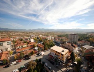 Gediz'de En Az Kilisli, En Çok Uşaklı Var